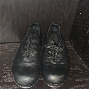 Cape zoo tap shoes size 7